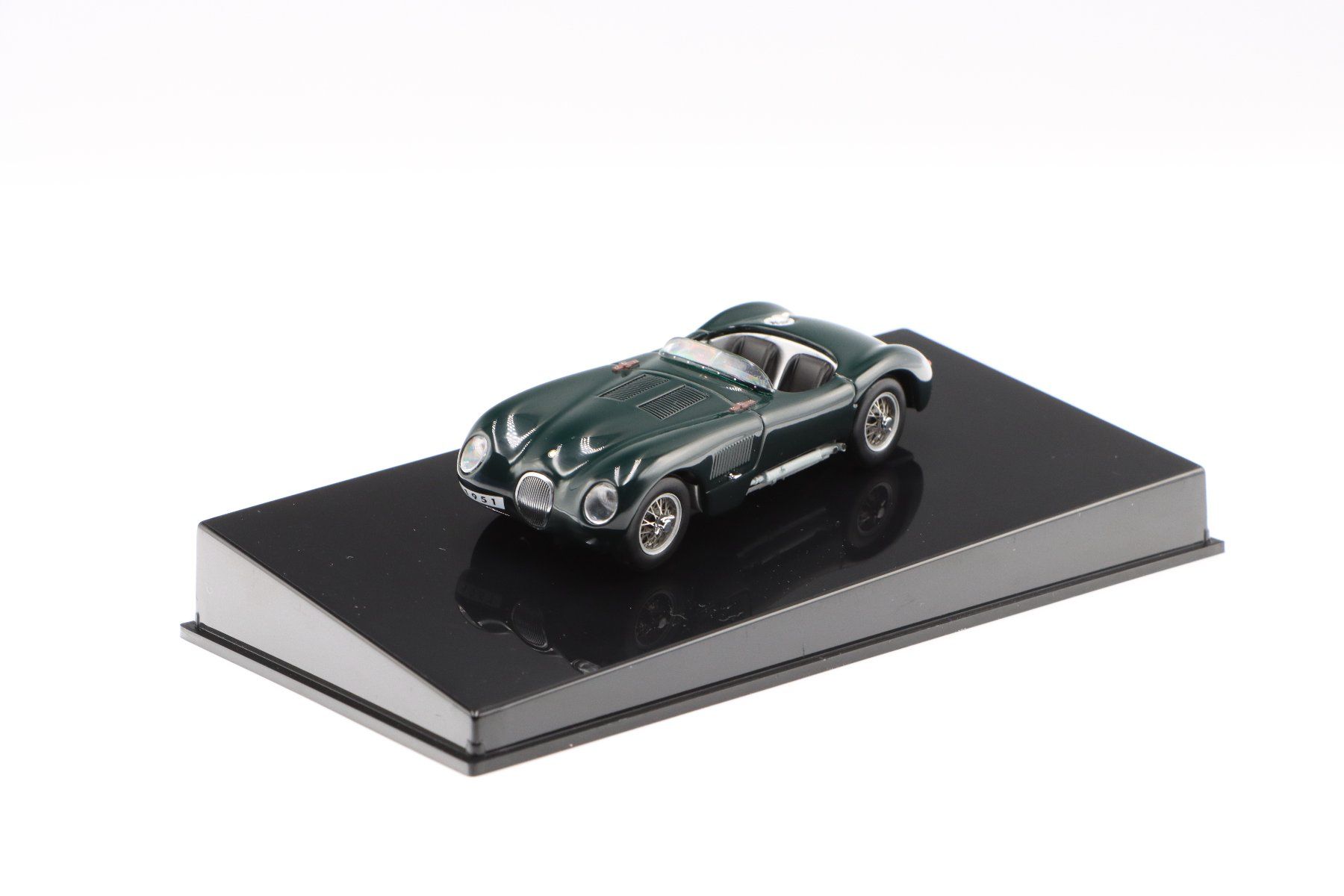 Jaguar Modellini d'auto: Jaguar C-Type 1955 1:43 AutoArt – Nuovo e nell'imballaggio originale da Bühl b.Aarberg venduto da modelldiecast 5