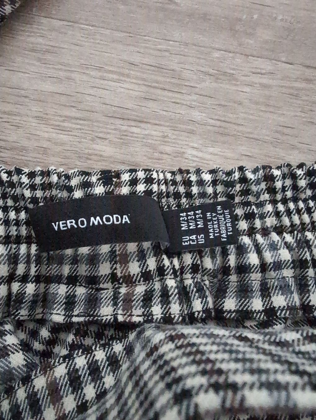 Vero Moda Pantaloni: Vero Moda Hose, Grösse M, Länge 34, Karomuster – Usato da Baar venduto da sil_lxz7 3