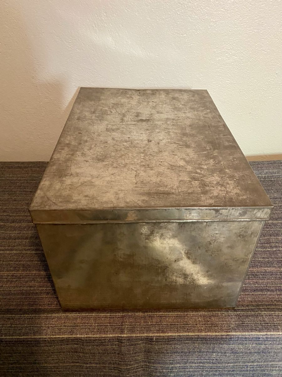 Dosen: Antike Blechdose - Vintage Aufbewahrungsbox – Gebraucht aus La Cibourg von pantokrator 3
