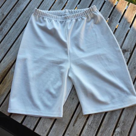 🐸 BOOHOO SPORT SHORTS KURZE HOSE M-L WEISS