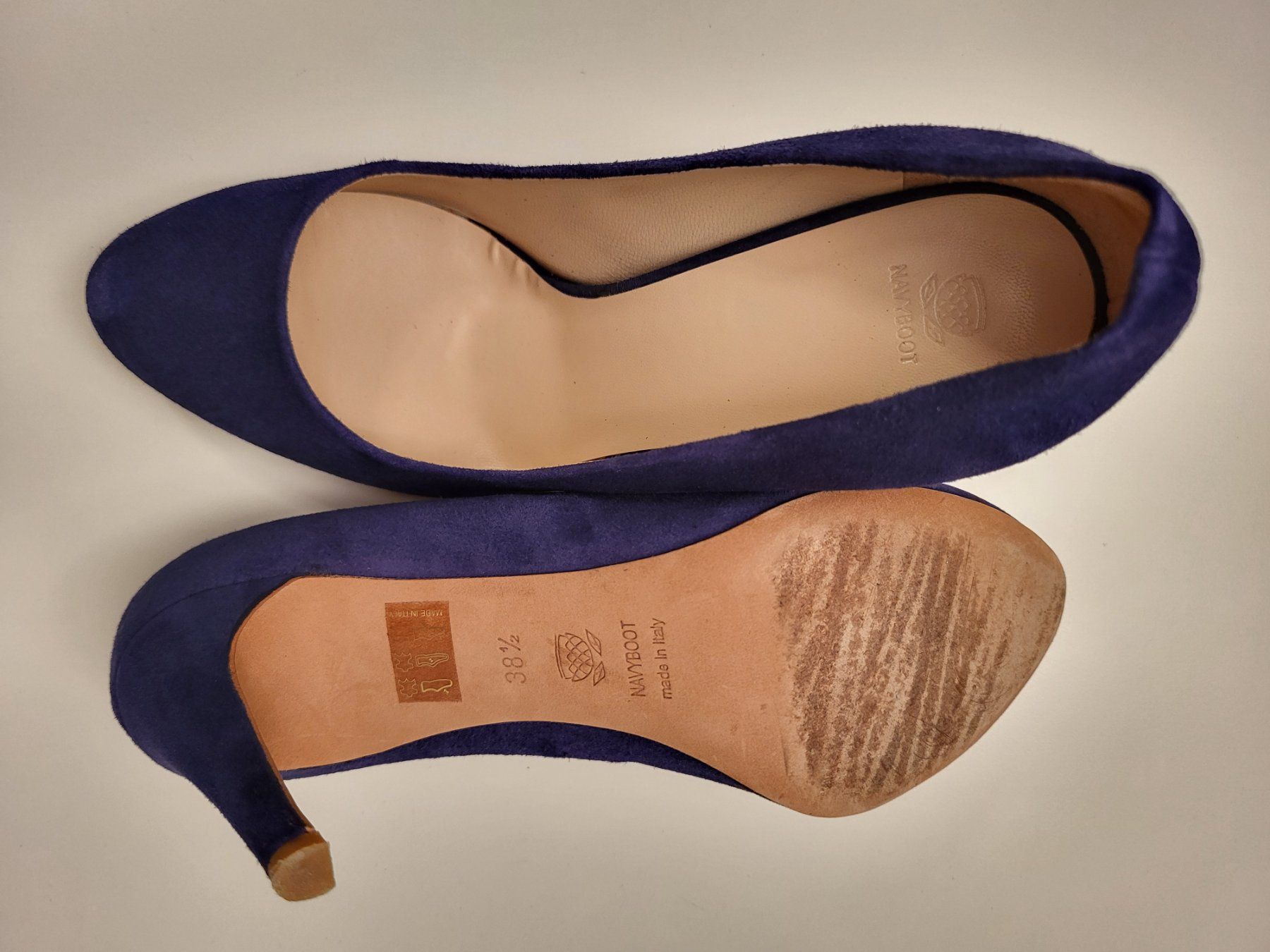 Navyboot Scarpe da donna: Navyboot Wildlederpumps, Gr. 38,5 - dunkelblau, elegant – Usato da Baar venduto da clar6 7