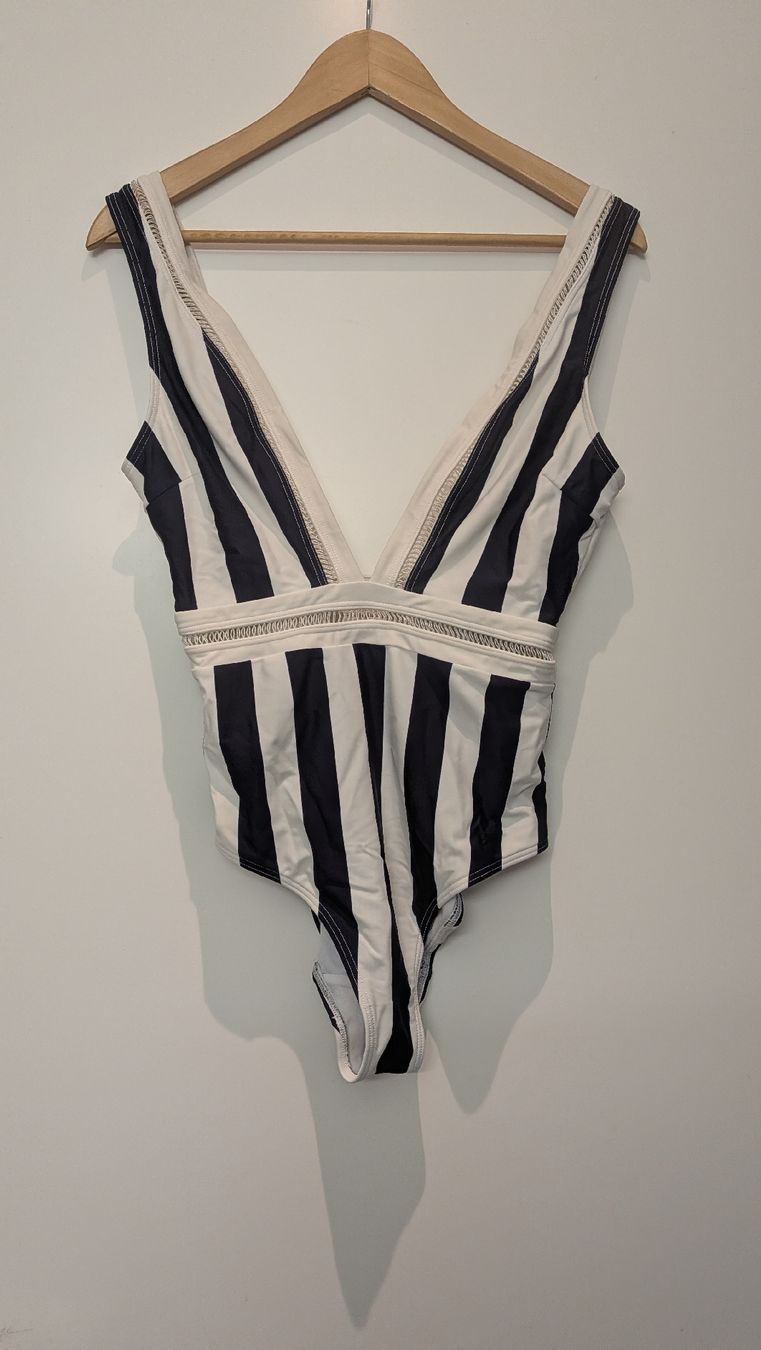 Costumi da bagno & Bikini: Ted Baker Swimsuit striped deep V-neck size 2-3 – Usato da Zürich venduto da yan_8lg2