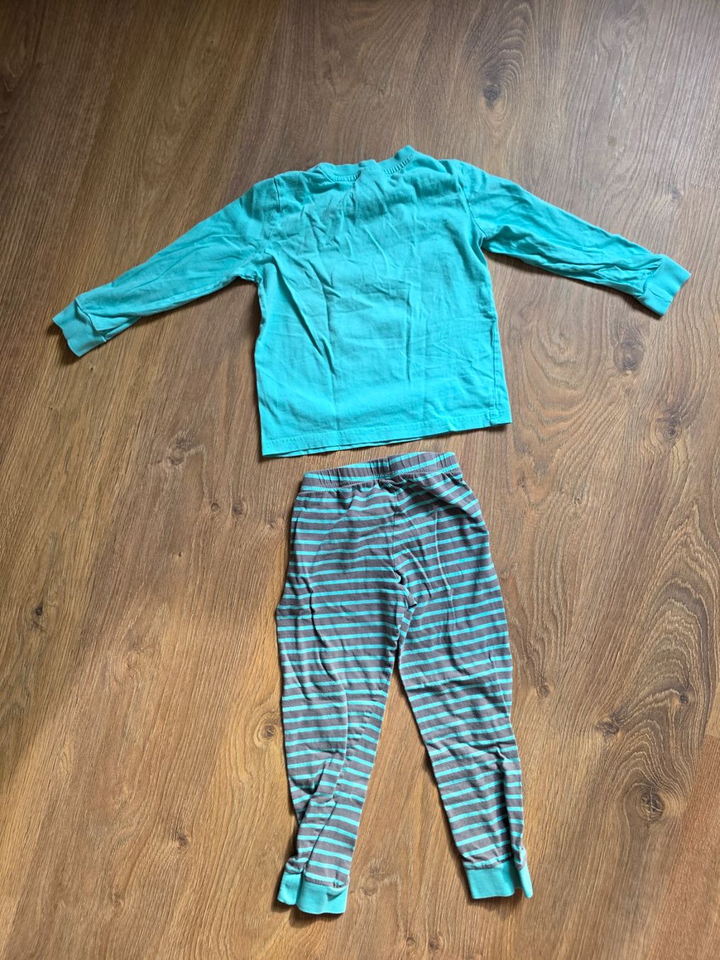 Pigiama & Simili: Pyjama 2-teilig Gr. 110 – Usato da Nebikon venduto da Japostyle 1