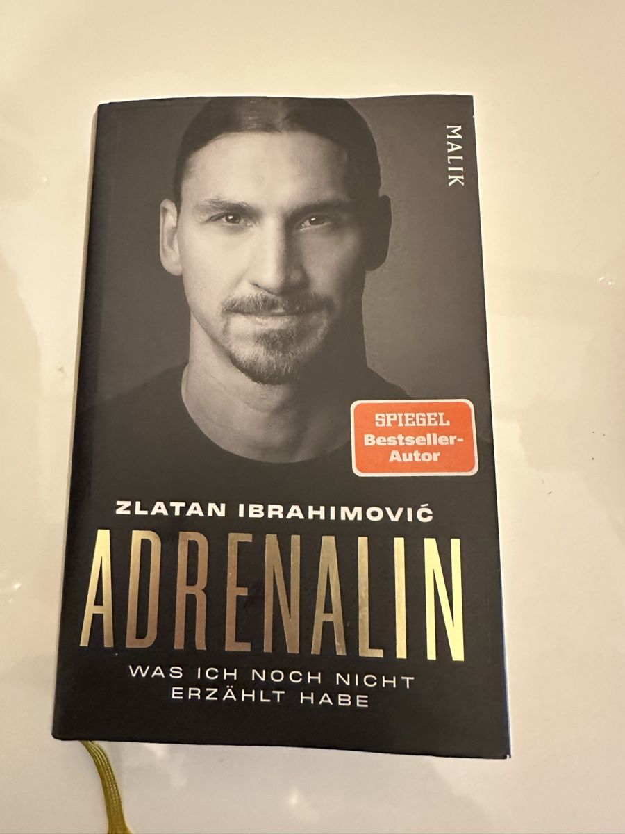 Libri: Buch Adrenalin Zlatan Ibrahimovic – Nuovo (secondo la descrizione) da Basel venduto da Ivana_4 6