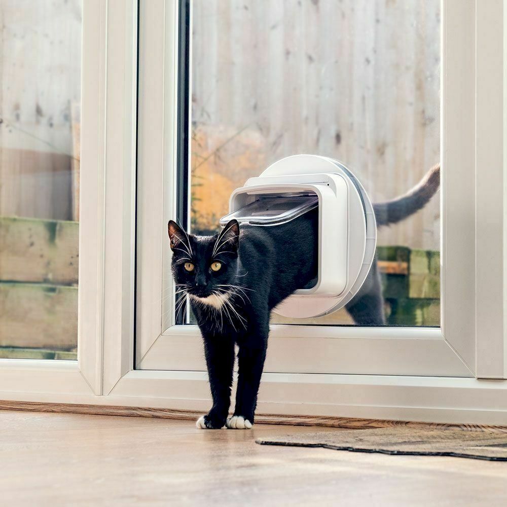 Sonstiges Tierzubehör: SureFlap Mikropchip Katzenklappe Connect – Neu und originalverpackt aus Bottighofen von zaap 8