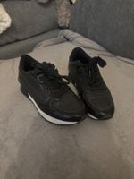 Sneakers schwarz mit weiss Grösse 36 neuwertig