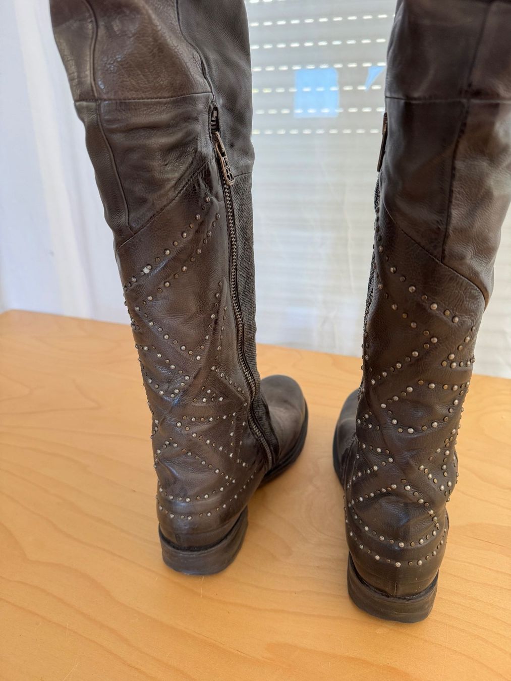 Scarpe da donna: Stiefel, Leder, dunkelgrau, Grösse 39 – Usato da Rorschacherberg venduto da beeechen 2