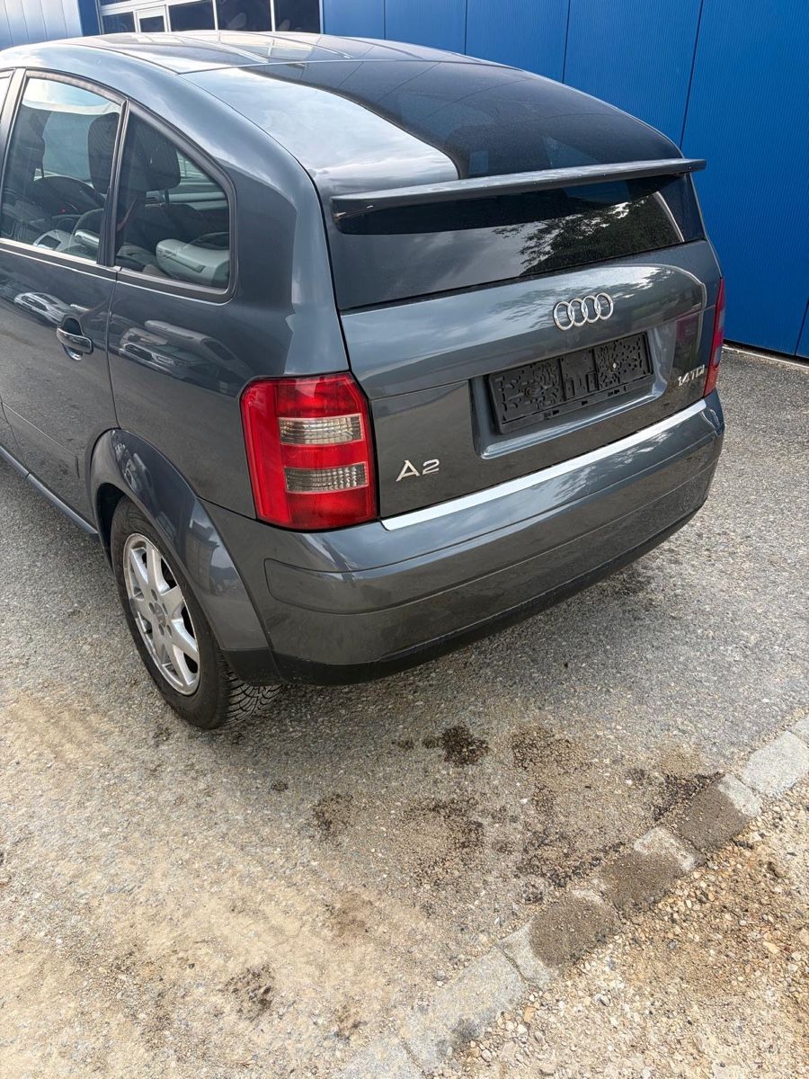 Audi Autos: AUDI A2 1.4 TDI – D'occasion à Gampelen par ste_r6hj 3