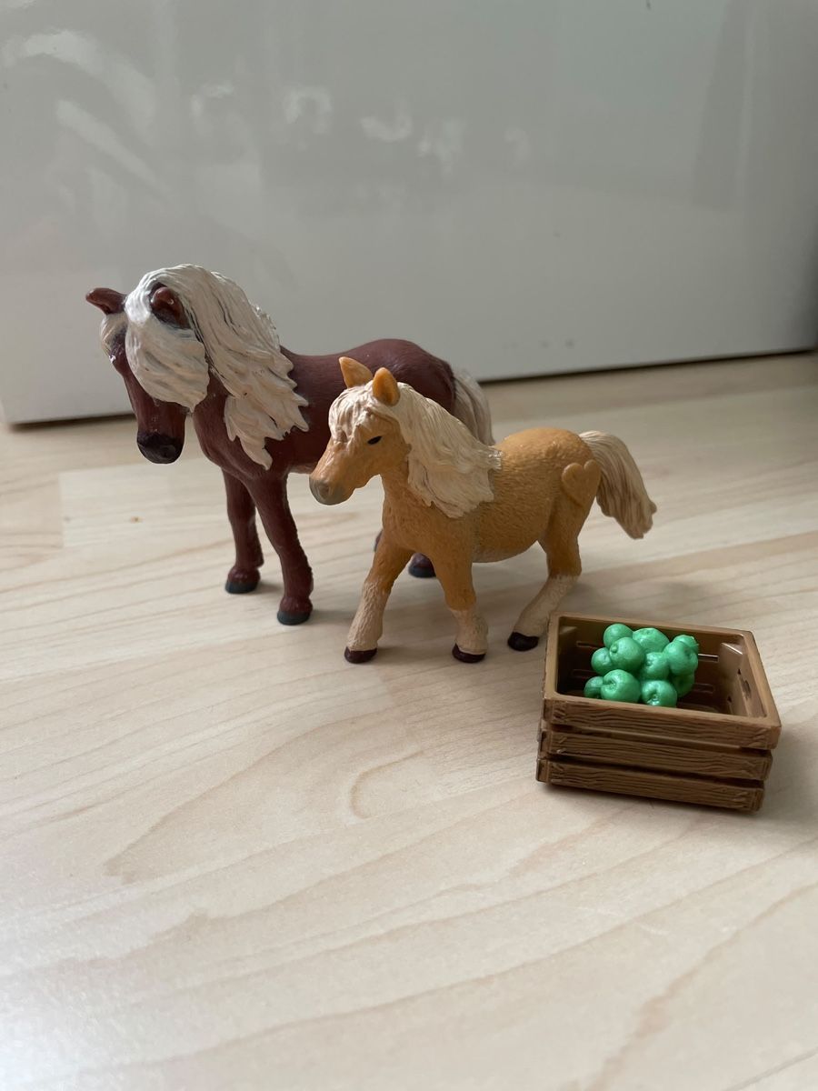 Schleich Statuette: Schleich Pferde mit Holzkiste Äpfel  – Usato da Wil Sg venduto da mil_r9gx