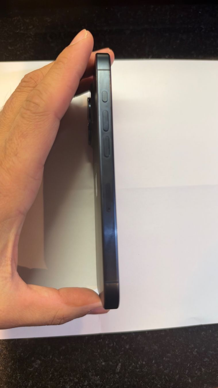 Apple Handys / Smartphones: iPhone 15 Pro blue 128GB – Gebraucht aus Richterswil von Ruvstein37 3