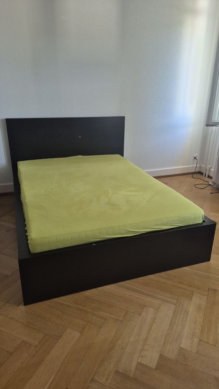 Ikea Lits: Bettgestell Malm 140×200 – D'occasion à Olten par jas_c6g2