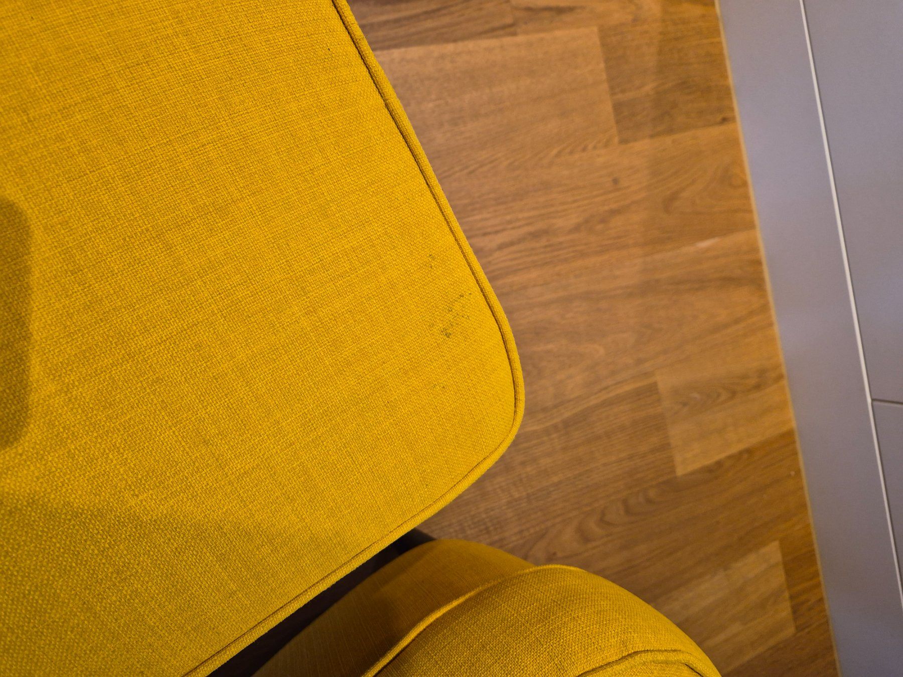 Ikea Fauteuils: Gelber Sessel mit Hocker – D'occasion à Braunau par rosp 3