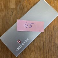 Victorinox Taschenmesser rot neu mit Anleitung und Batterie