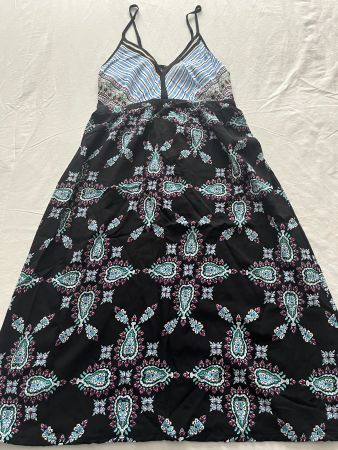 Damen träger Sommerkleid / Grösse S / schwarz/farbig