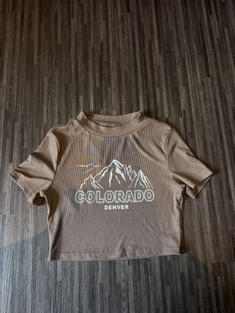  Braunes Crop T-Shirt Gr. S 