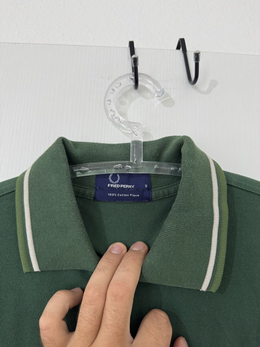 Fred Perry Polo-Shirts: Fred Perry Polo Langarm Grün Grosse S Oryginal – Gebraucht aus Wetzikon ZH von Jan_wojt 2