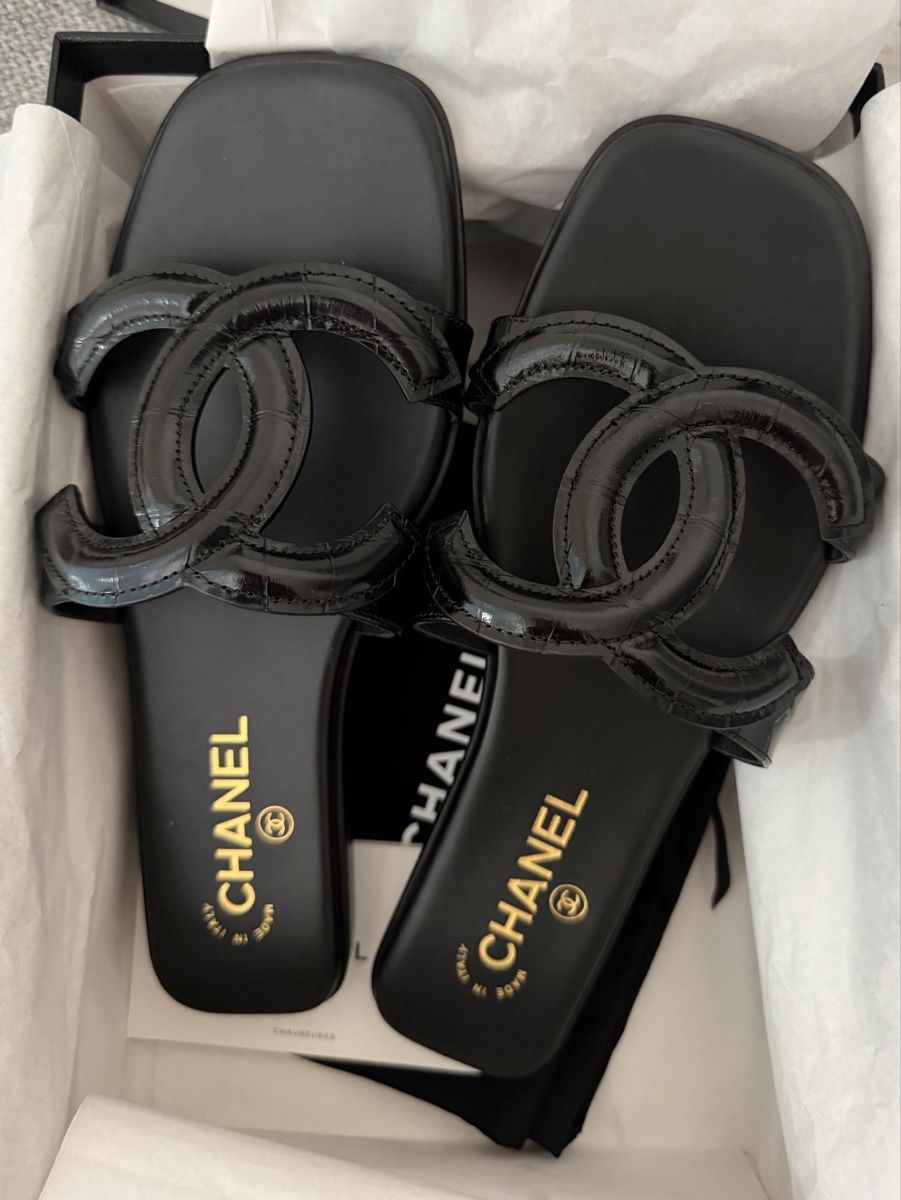 Chanel Scarpe da donna: CHANEL mules gr. 39 NEU – Nuovo e nell'imballaggio originale da Pfäffikon SZ venduto da happy.life
