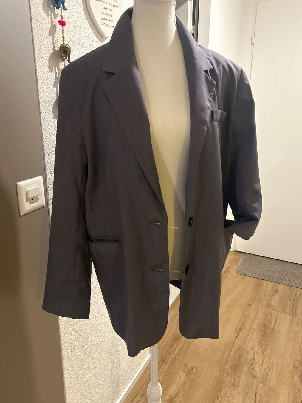 Bershka Giacche: Blazer grau von Bershka Gr. S – Usato da Brunnen venduto da Nala2929 3
