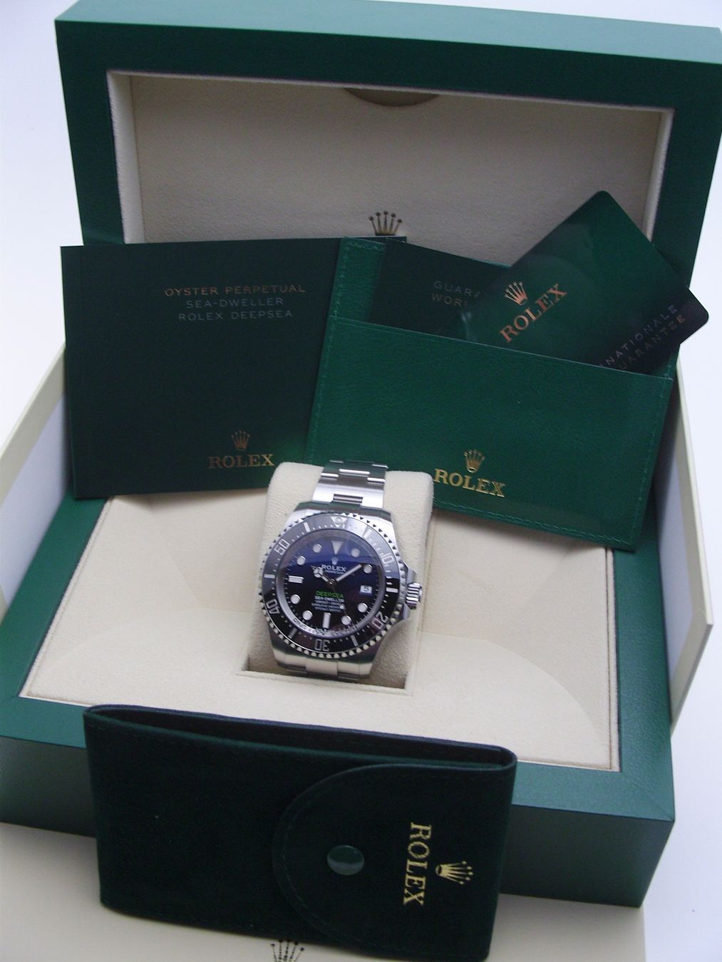 Rolex Orologi: Rolex Seadweller Deepsea mit Garantie Ref. 136660 Full-Set – Nuovo (secondo la descrizione) da Mels venduto da niezie2002