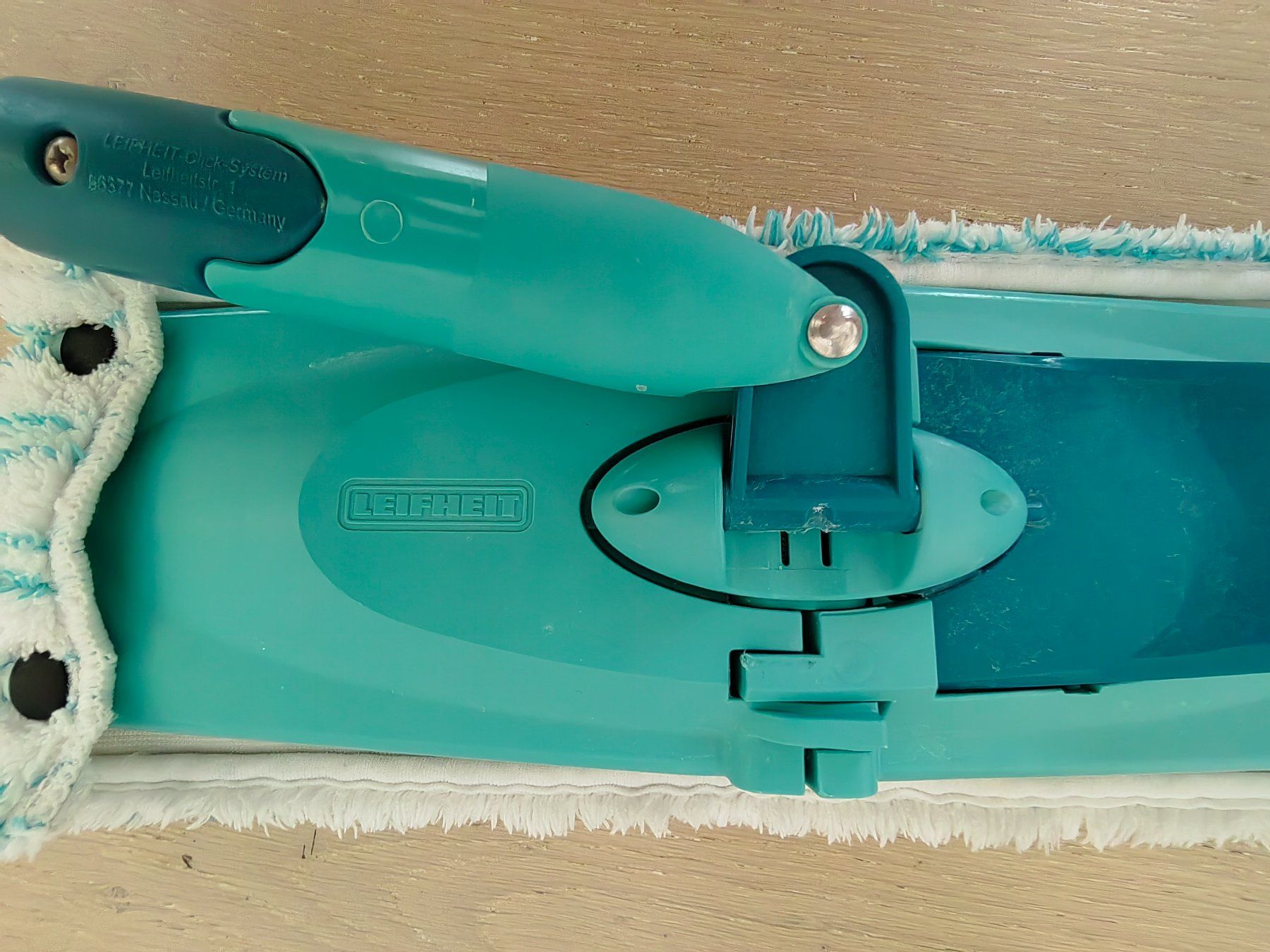 Leifheit Altro in Apparecchi per la pulizia: Bodenmopp/ Leifheit Combi M micro duo Bodenwischer – Usato da Zürich venduto da Yao_und_Clemens 2