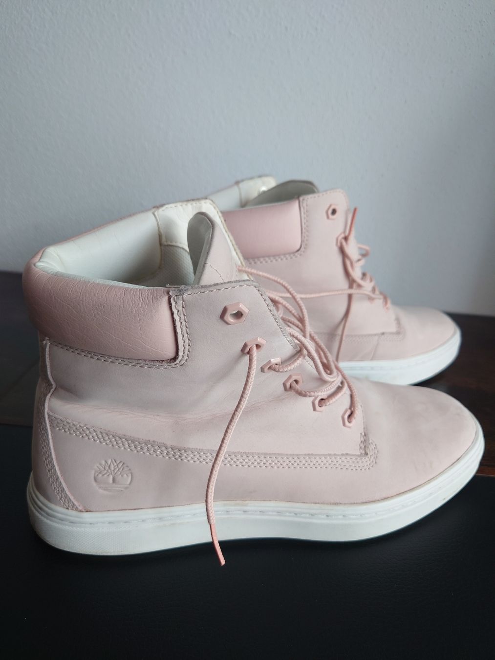 Timberland Scarpe da donna: Timberland Boots size 41 usate – Usato da Savosa venduto da Puffola