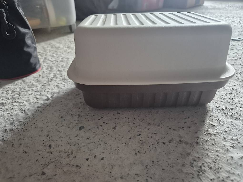 Behälter & Ähnliches: Tupperware BreadSmart Brotkasten – Gebraucht aus Frauenfeld von Sttmusic 2
