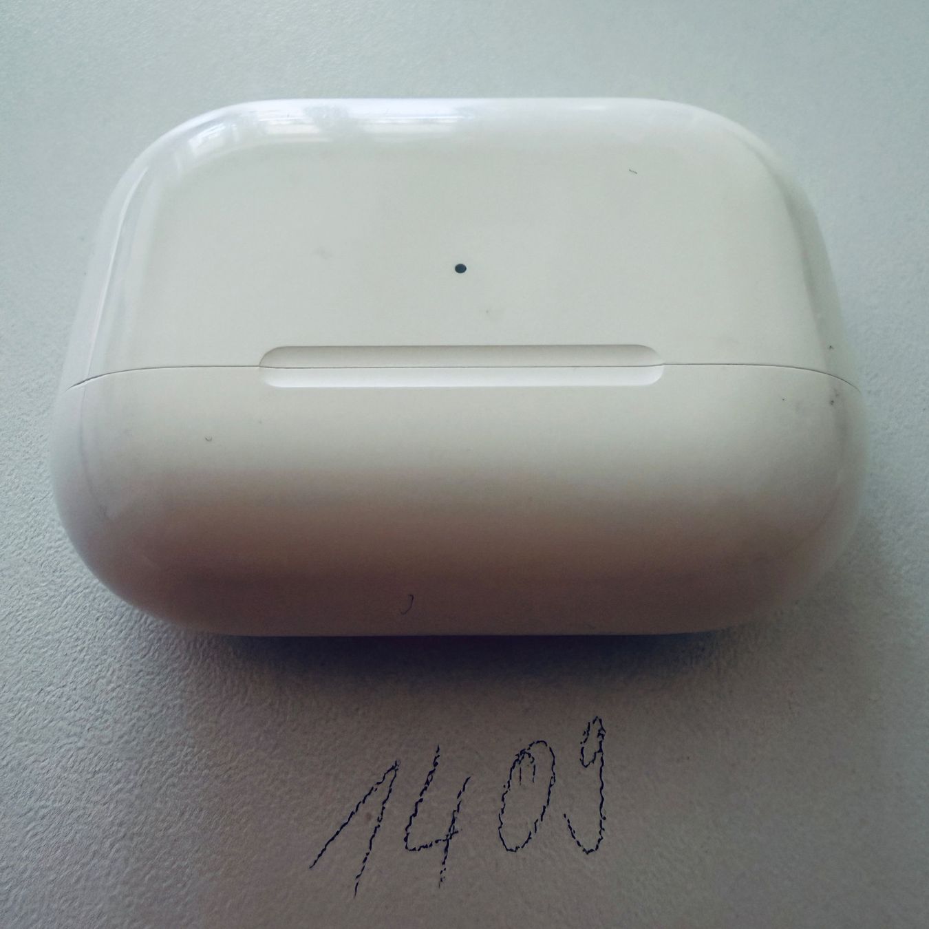 Apple Ladegerät: Original Apple Ladecase A2968 für AirPods Pro 2 Gen. USB-C – Gebraucht aus Basel von MY.AIRPODS.SHOP 7