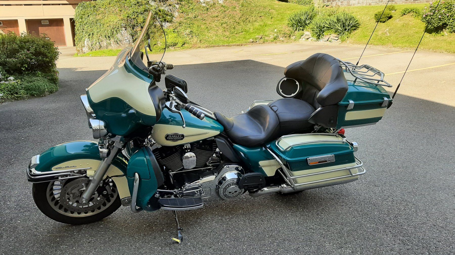 Harley-Davidson Touring: Harleydavidson FLHTCU – D'occasion à Buochs par Clobo 1