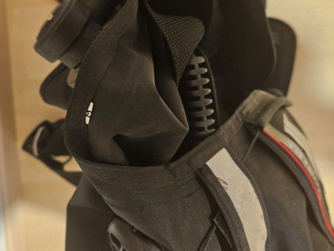 Mares Mute per immersioni: Tarierweste Mares – Usato da Kappelen venduto da geco3 4