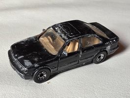 Matchbox BMW 5-Series schwarz 1989 Modellauto