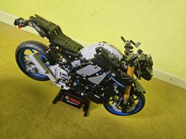 Lego Technic Yamaha MT-10 SP Motorrad 42159 