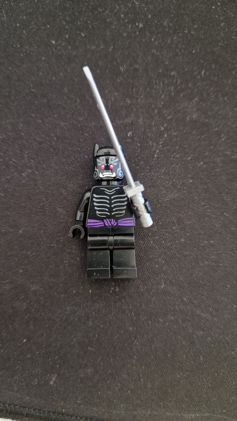 Lego Statuette: LEGO Mystake - Oni Form (BAM) – Nuovo e nell'imballaggio originale da Küttigen venduto da TheFactor