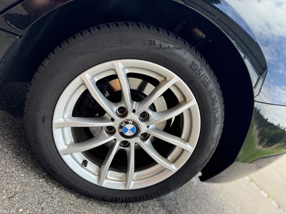 BMW Automobili: BMW 114i, Schwarz – Usato da Flawil venduto da pir_x7ff 1