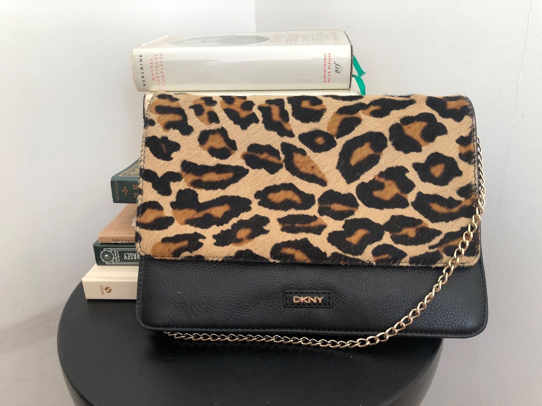 DKNY Borse da donna: Clutch leopard DKNY – Usato da Fribourg venduto da Scelavy