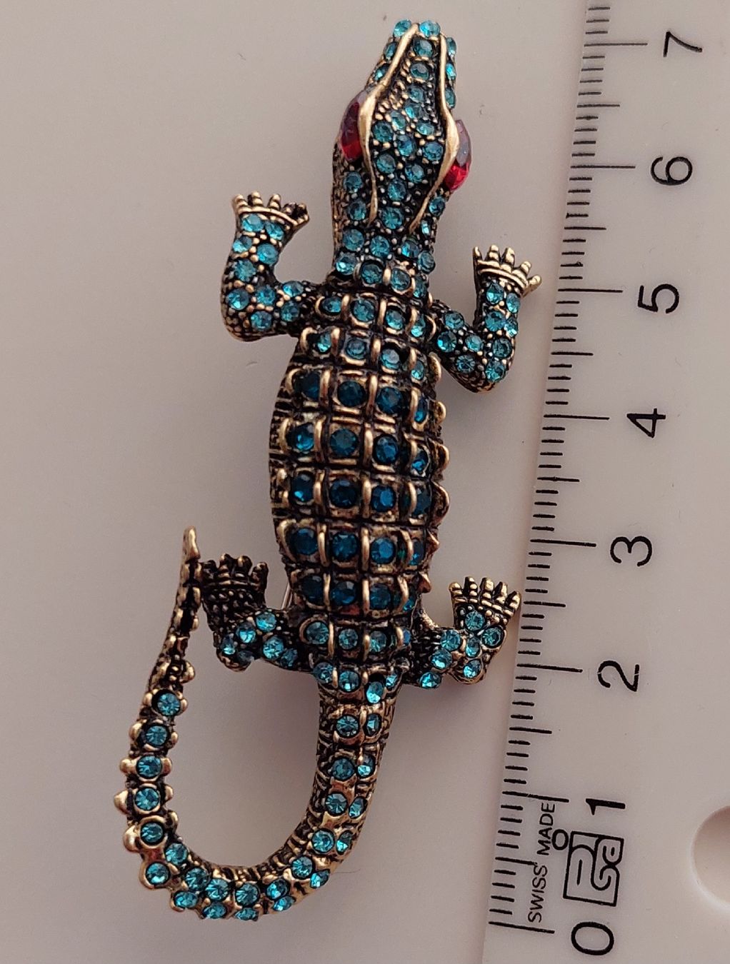 Broschen & Nadeln: Brosche + Anhänger Eidechse / Krokodil hell blau – Neu (gemäss Beschreibung) aus Oberwil BL von Kukkaniitty 6