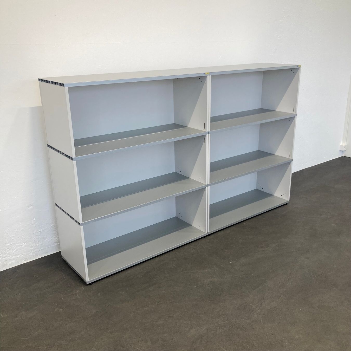 Scaffali: Denz D3 Regal 3-OH Hellgrau - 2000mm – Usato da Schönenwerd venduto da mcofficeshop 1