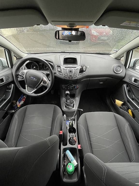 Ford Automobili: Ford Fiesta – Usato da Courtelary venduto da vic_z6nr 4
