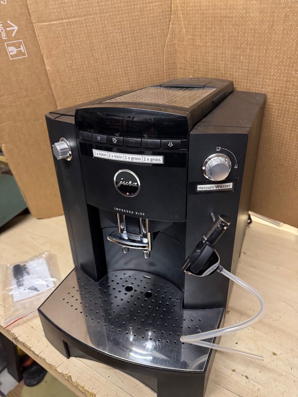 Jura Macchine per caffè & Macchine per espresso: Jura Impressa XF50 – Difettoso da Belp venduto da ch1999