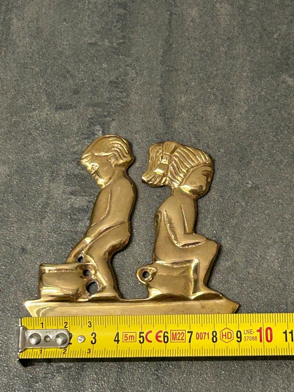 Alle Dekorationen: vintage brass toilet decoration – Gebraucht aus Lausanne von Weber1007 5