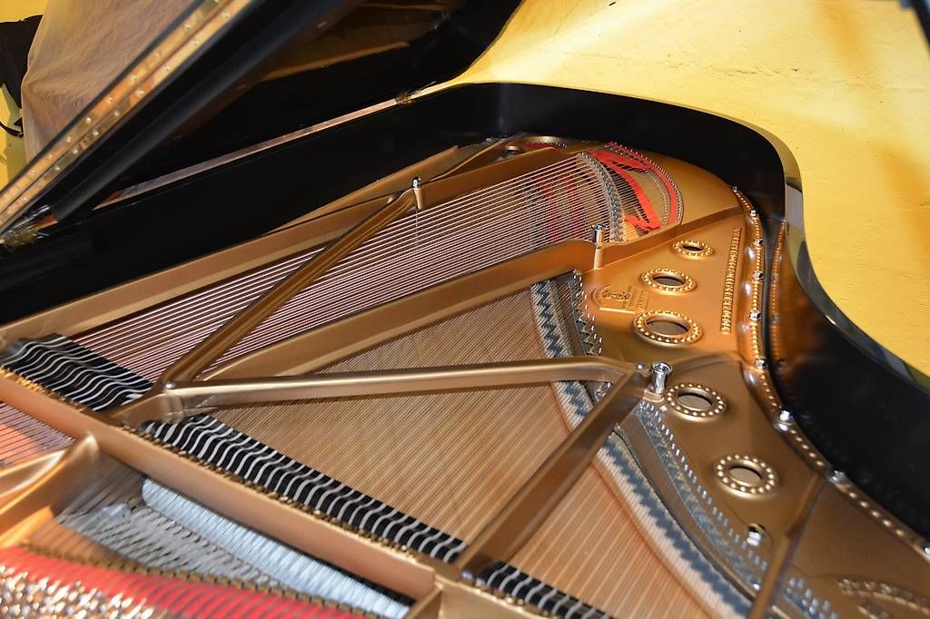 Strumenti musicali: Steinway B211 – Usato da La Tour de Peilz venduto da olti02 2
