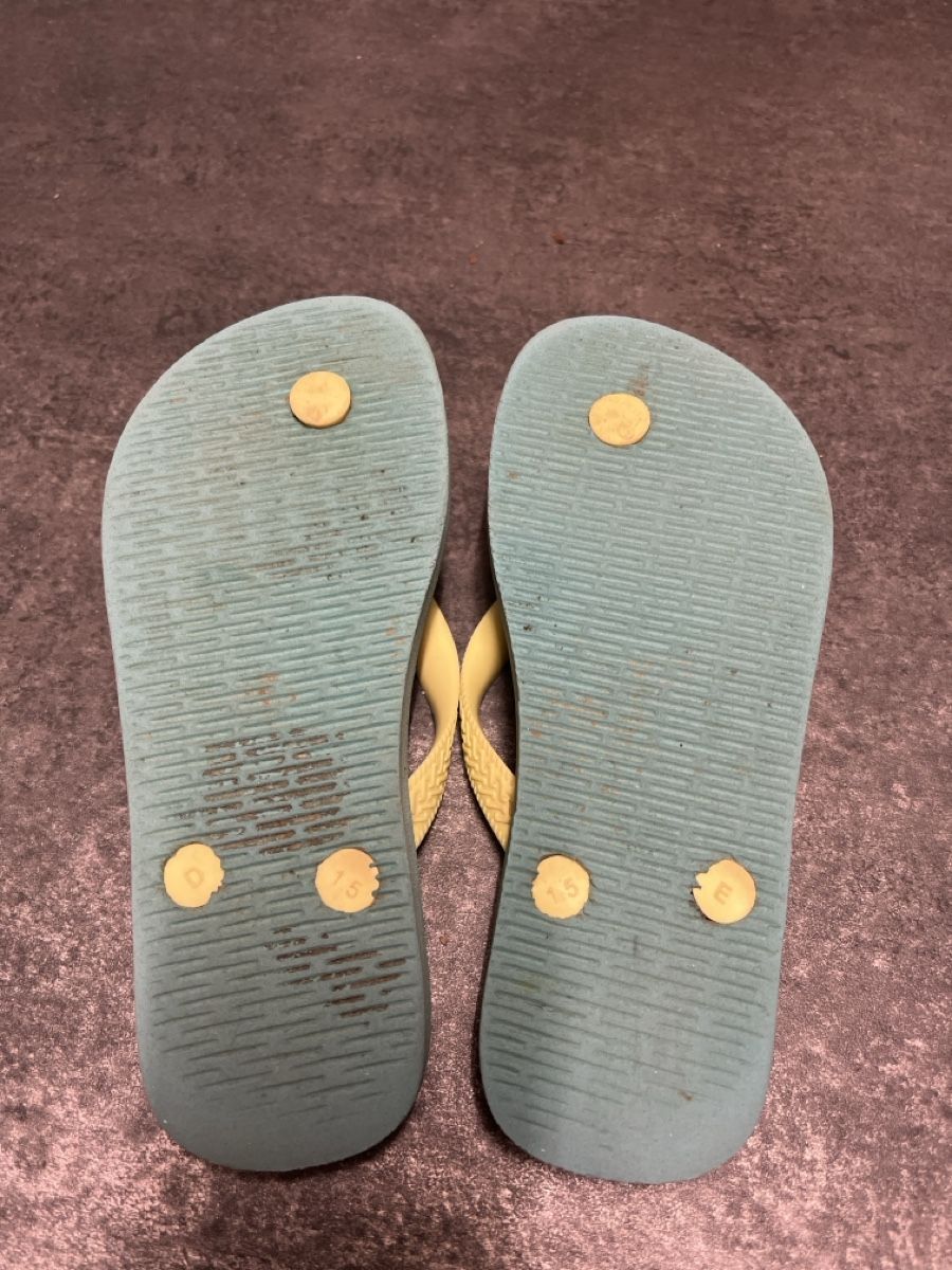 Havaianas Scarpe per ragazzi: Havaianas Flipflops , Grün/Gelb – Usato da Aarau venduto da SCH_EV 4