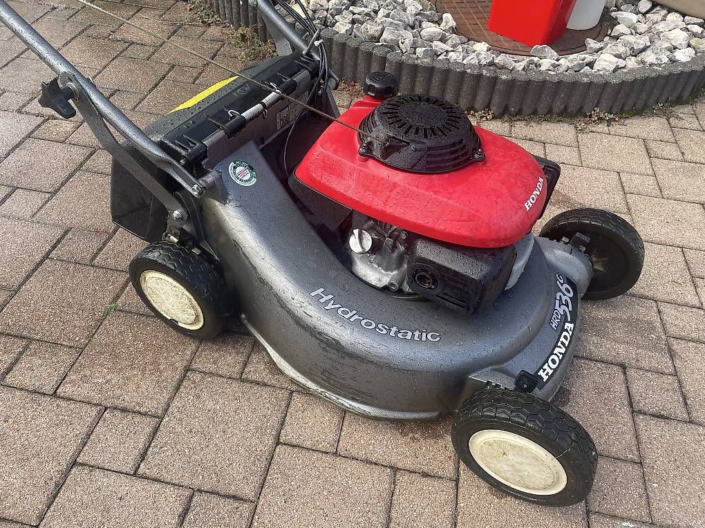 Tondeuses à gazon: Honda 536 Rasenmäher – Défectueux à Dürnten par Countryboogie 2