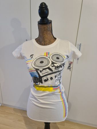 Cooles Frauen T-Shirt "Neu"