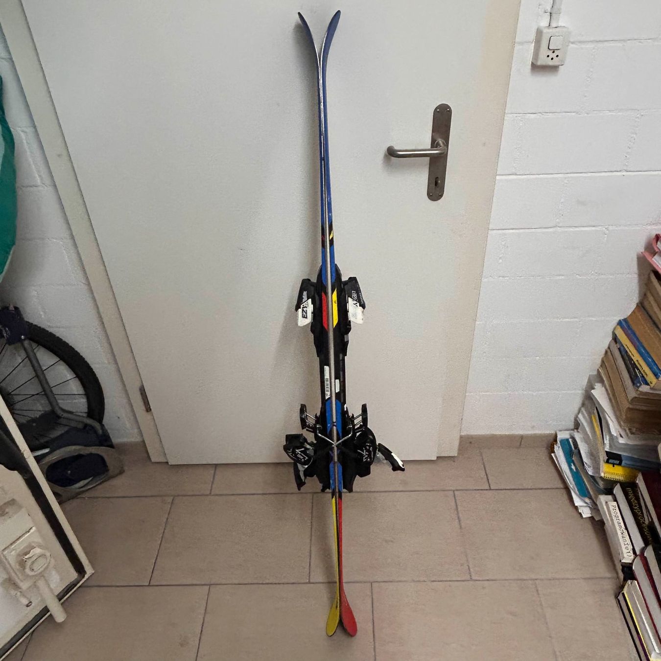Stöckli Sci: Stöckli Rotor Team Freestyle Ski 145cm – Usato da Hägendorf venduto da olg_776w 1
