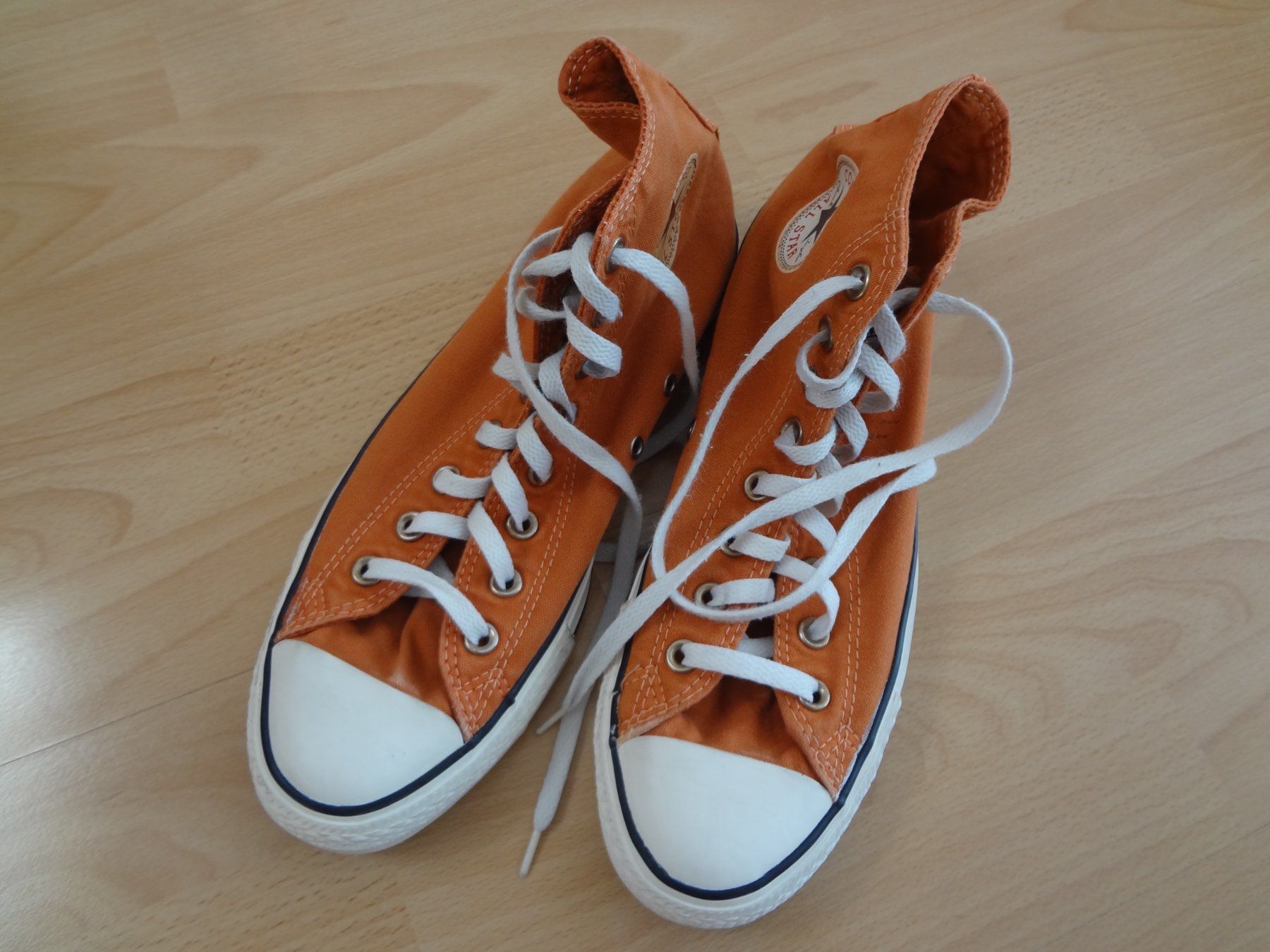 Converse Scarpe da uomo: Converse All Star couleur Orange taille 42 – Usato da Aigle venduto da Robflac55 1