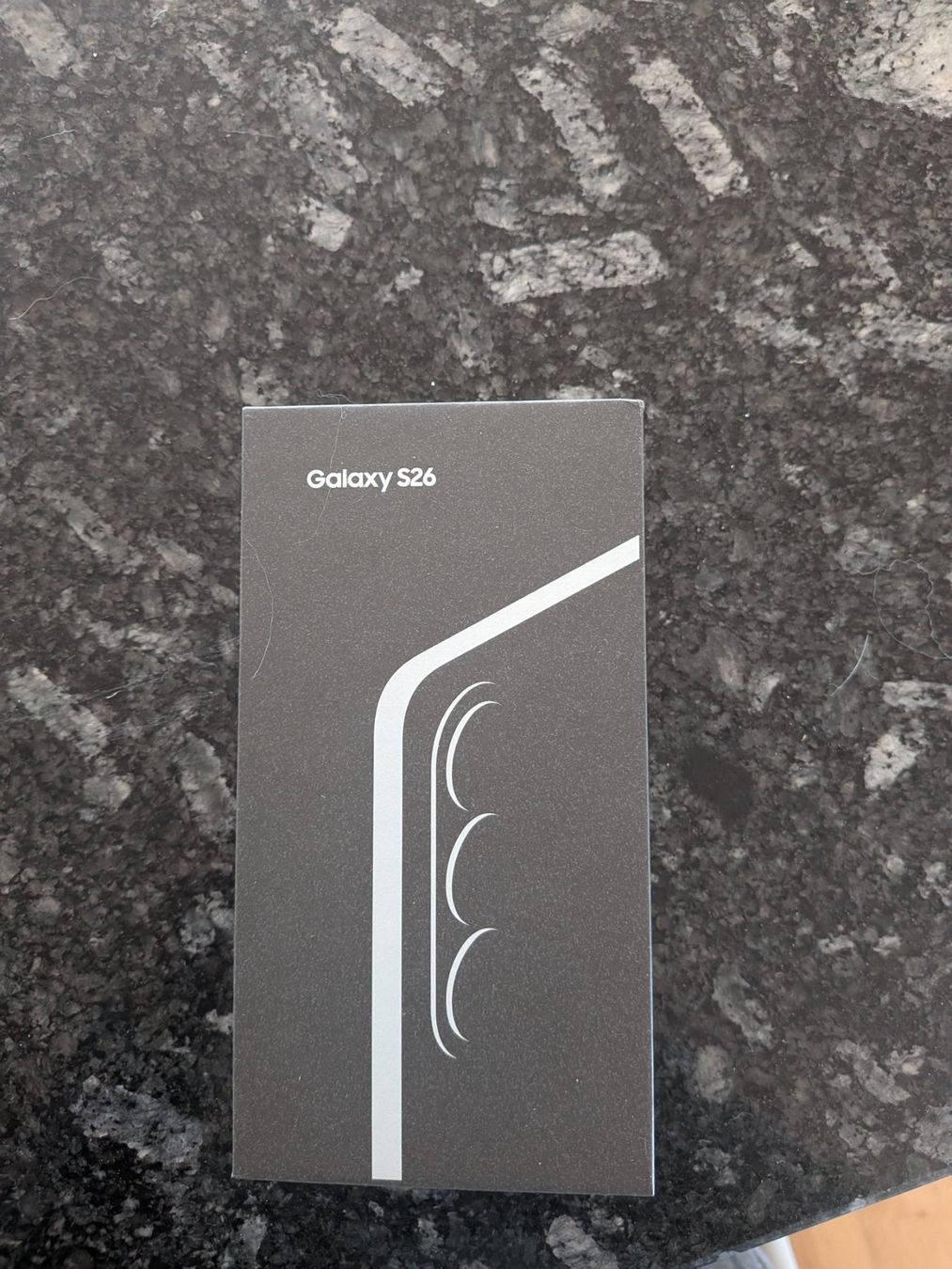 Samsung Telefoni cellulari / Smartphones: Samsung Galaxy S26 – Nuovo (secondo la descrizione) da Bern venduto da DEGER