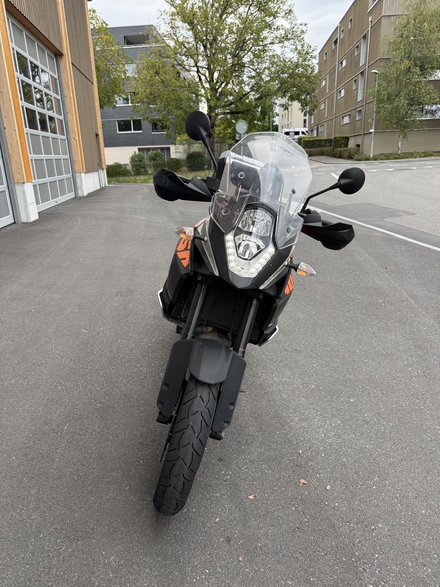 KTM Touring: KTM 1050 Adventure ABS – D'occasion à Cham par boa_w95z 1