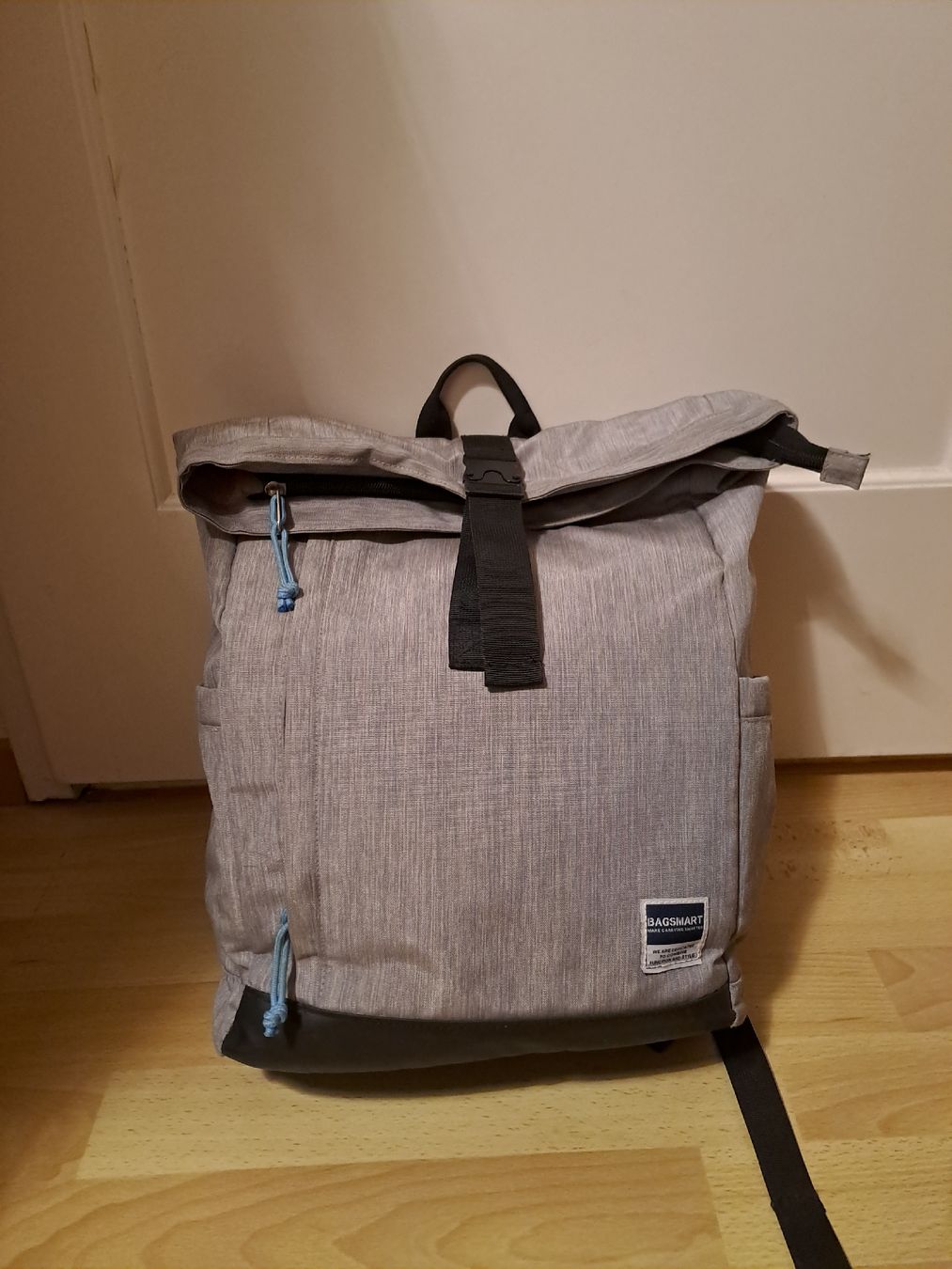 Zaini: Bagsmart Roll-Top Rucksack grau – Usato da Wädenswil venduto da FrieBro