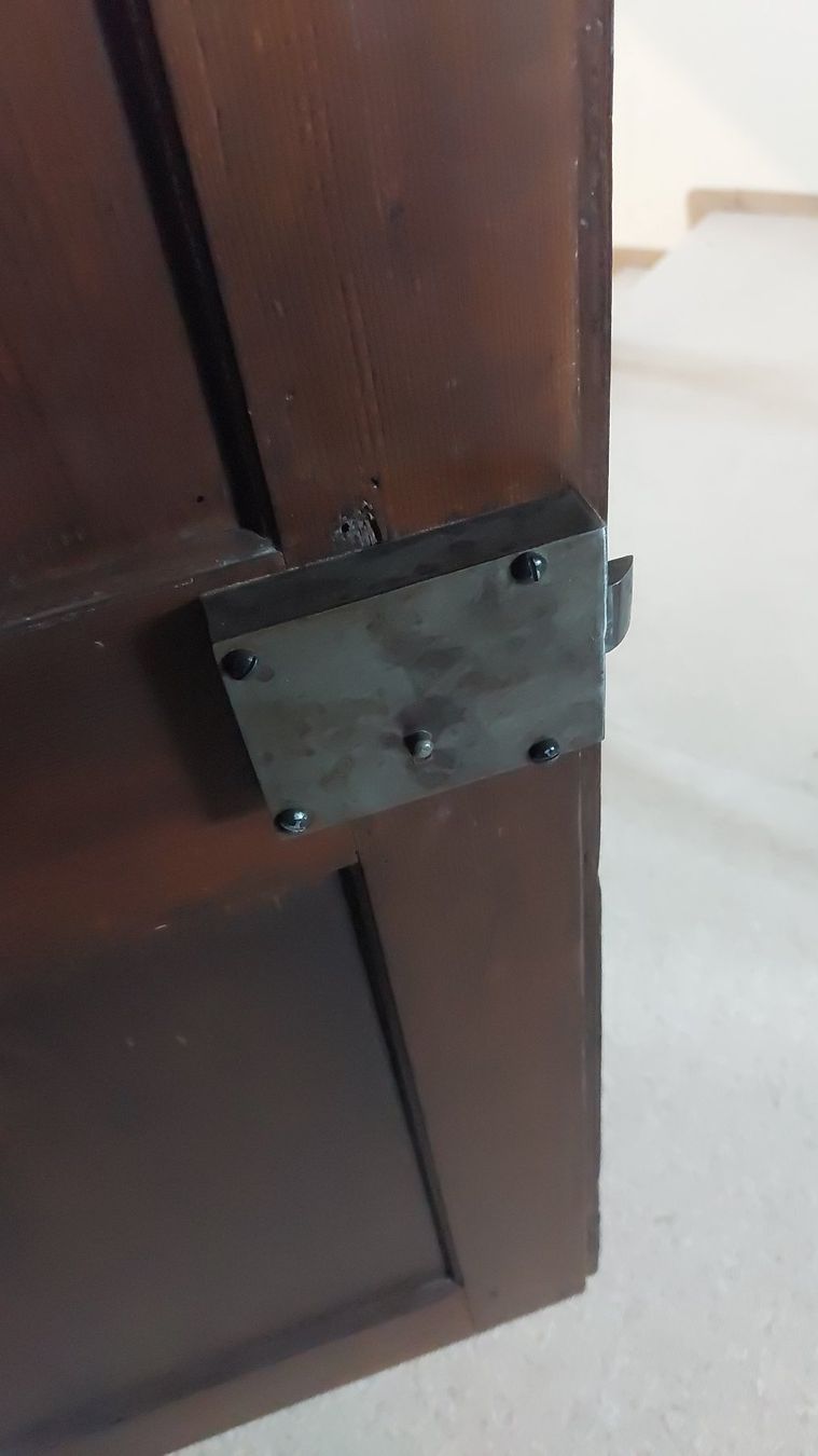 Armadi: Schrank antik – Usato da Teufen ZH venduto da StanTeufen 1