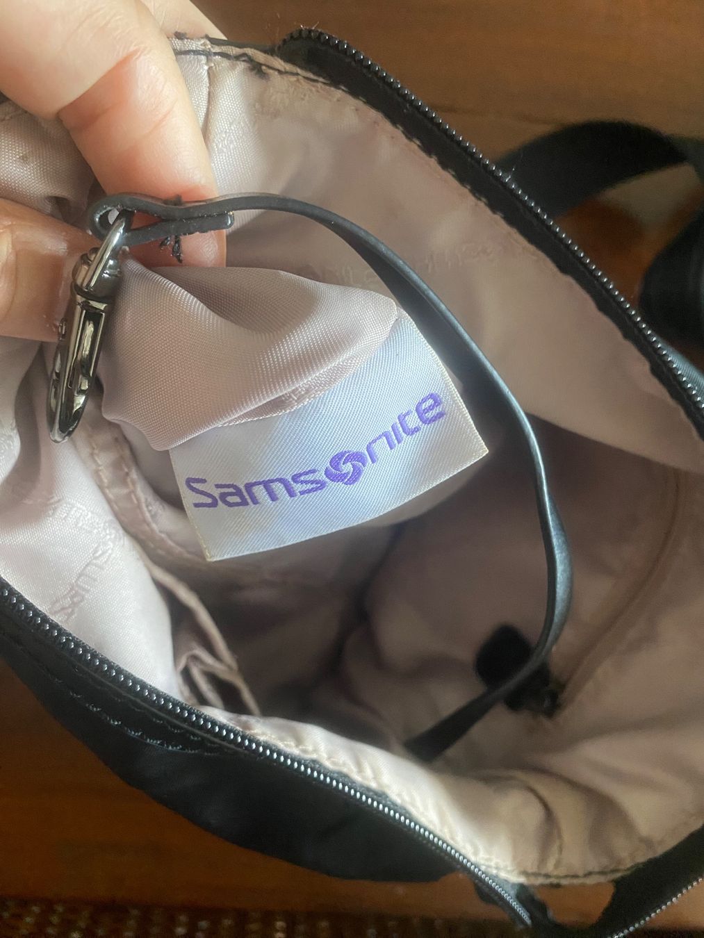 Samsonite Borse: SAMSONITE Umhängetasche schwarz – Usato da Besazio venduto da lionheart63 3